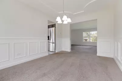 399 Fulton Street, South Elgin, IL 60177 - Photo 10