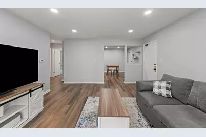 215 S Hale Street #9B, Addison, IL 60101 - Photo 6