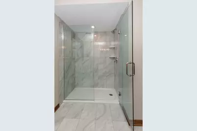 657 Lomond Drive, Mundelein, IL 60060 - Photo 22