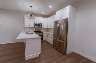 4608 S Indiana Ave, Chicago, IL 60653 - Photo 6