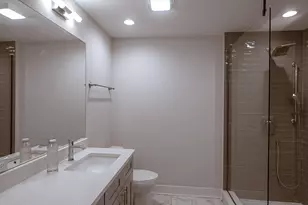 4608 S Indiana Ave, Chicago, IL 60653 - Photo 16