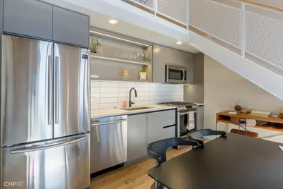 729 N Sangamon Street #412, Chicago, IL 60642 - Photo 2