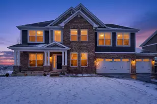 13836 Amelia Dr, Lemont, IL 60439 - Photo 2