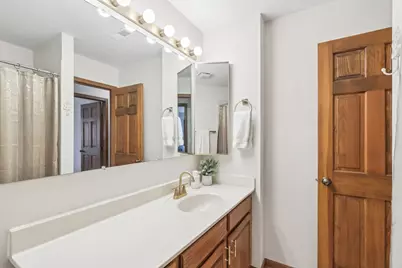 43 Creekside Circle, Elgin, IL 60123 - Photo 18