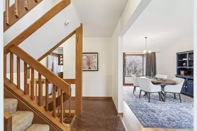 43 Creekside Circle, Elgin, IL 60123 - Photo 4