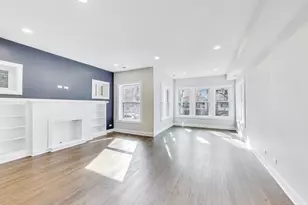 6527 N Newgard Ave, Chicago, IL 60626 - Photo 2
