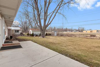 3708 Anne Street, McHenry, IL 60050 - Photo 12