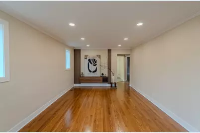 6015 Crain Street, Morton Grove, IL 60053 - Photo 2