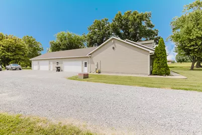 10625 Route 166, Marion, IL 62959 - Photo 38