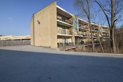 [Address not provided], Hickory Hills, IL 60457 - Photo 1