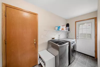 3195 Village Green Drive, Aurora, IL 60504 - Photo 12