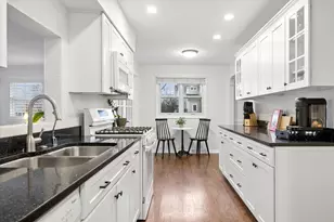 927 N Haddow Ave, Arlington Heights, IL 60004 - Photo 6