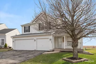 16141 Laurel Oak Dr, Crest Hill, IL 60403 - Photo 2