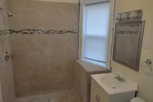 7120 S Eberhart Ave, Chicago, IL 60619 - Photo 22