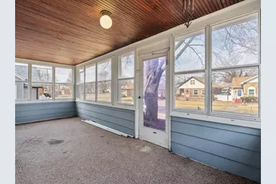 2416 21st Avenue, Rock Island, IL 61201 - Photo 12