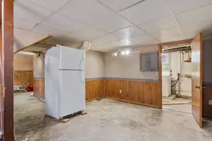 2416 21st Ave, Rock Island, IL 61201 - Photo 40