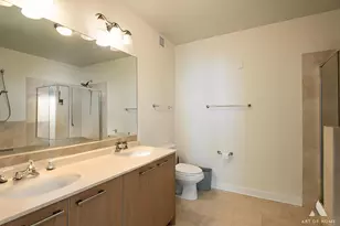 225 N Columbus Dr, Chicago, IL 60601 - Photo 14