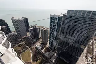 225 N Columbus Dr, Chicago, IL 60601 - Photo 18