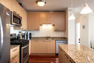 225 N Columbus Dr, Chicago, IL 60601 - Photo 6