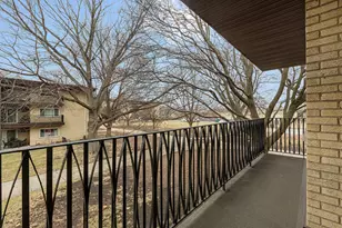 525 S Cleveland Ave, Arlington Heights, IL 60005 - Photo 16