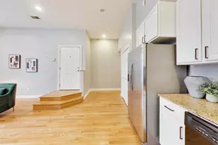 2629 N Ashland Ave, Chicago, IL 60614 - Photo 8