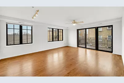 8000 Kilpatrick Avenue #3F, Skokie, IL 60076 - Photo 6