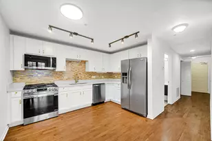 8000 Kilpatrick Ave, Skokie, IL 60076 - Photo 4