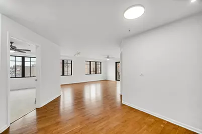 8000 Kilpatrick Avenue #3F, Skokie, IL 60076 - Photo 8