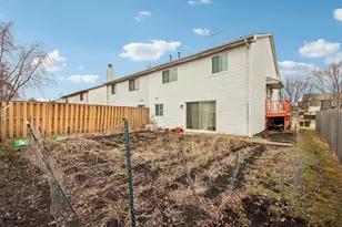 2065 Millpond Ln, Hanover Park, IL 60133 - Photo 32