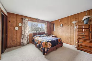 2065 Millpond Ln, Hanover Park, IL 60133 - Photo 24