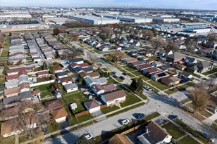 7624 Lockwood Ave, Burbank, IL 60459 - Photo 32