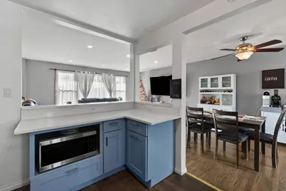 7624 Lockwood Avenue, Burbank, IL 60459 - Photo 10