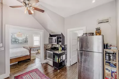 11 S Lake Street, Grayslake, IL 60030 - Photo 16