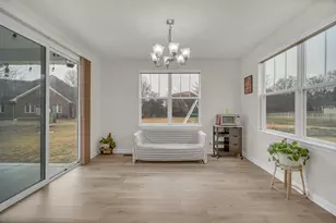 25 Commons Cir, Hawthorn Woods, IL 60047 - Photo 12