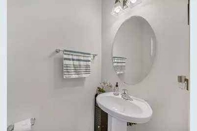 25 Commons Circle, Hawthorn Woods, IL 60047 - Photo 16