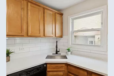 [Address not provided], Evanston, IL 60201 - Photo 16