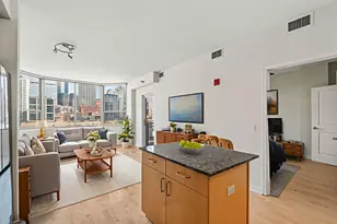 720 W Randolph St, Chicago, IL 60661 - Photo 6