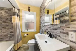 8833 S Dorchester Ave, Chicago, IL 60619 - Photo 20