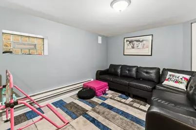 8833 S Dorchester Avenue, Chicago, IL 60619 - Photo 10