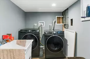 8833 S Dorchester Ave, Chicago, IL 60619 - Photo 22