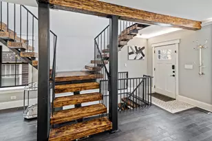 2712 W Sunnyside Ave, Chicago, IL 60625 - Photo 20