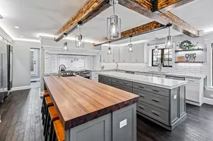 2712 W Sunnyside Ave, Chicago, IL 60625 - Photo 14