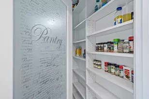 2712 W Sunnyside Ave, Chicago, IL 60625 - Photo 18