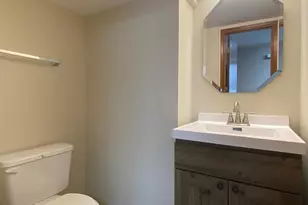 34 S Macgillis Dr, Round Lake, IL 60073 - Photo 8