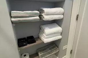 1057 W Columbia Ave, Chicago, IL 60626 - Photo 26