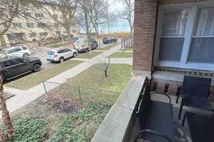 1057 W Columbia Ave, Chicago, IL 60626 - Photo 8