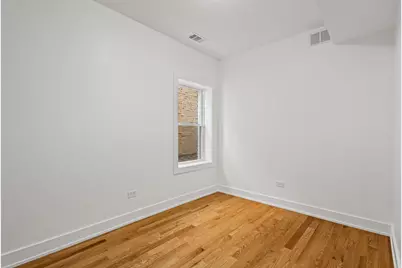 3934 N Sawyer Avenue #1, Chicago, IL 60618 - Photo 14