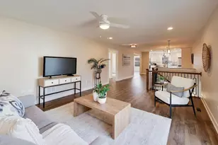 3S700 Delles Rd, Naperville, IL 60563 - Photo 4