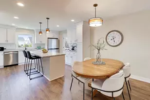 3S700 Delles Rd, Naperville, IL 60563 - Photo 10