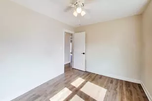 3S700 Delles Rd, Naperville, IL 60563 - Photo 18